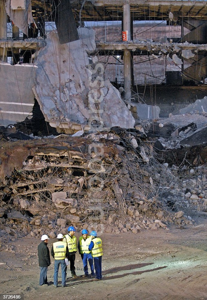 Modulo Explosion Atentado de ETA en la Terminal 4 del aeropuerto Madrid-Barajas ...