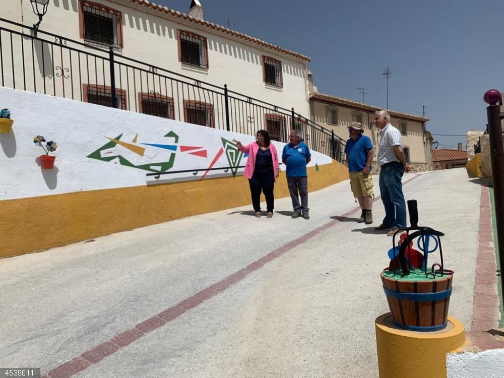 Almería.- Diputación.- Zurgena y Vélez-Blanco reciben más de 430.000 euros del PFEA para la mejora de espacios públicos Obras de mejora de espacios públicos de Vélez-Blanco