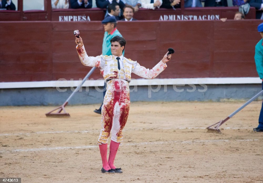 Corrdia Rouca Corrida tradicional de toros en Las Ventas por el Día de la Hispanidad ...