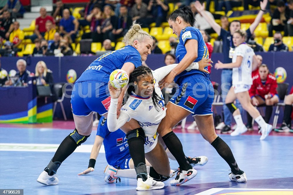 HANDBALL - WOMEN'S EHF EURO 2022 - ROMANIA v FRANCE - EUROPAPRESS