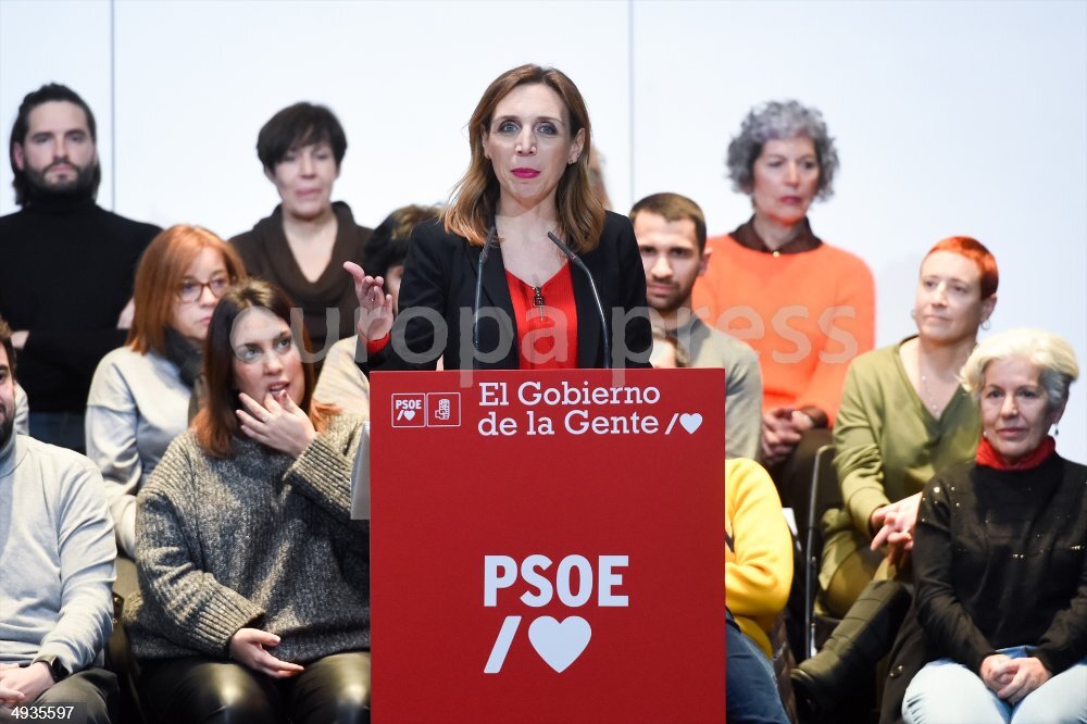 María Jesús Montero Asiste A La Presentación De La Candidata A La