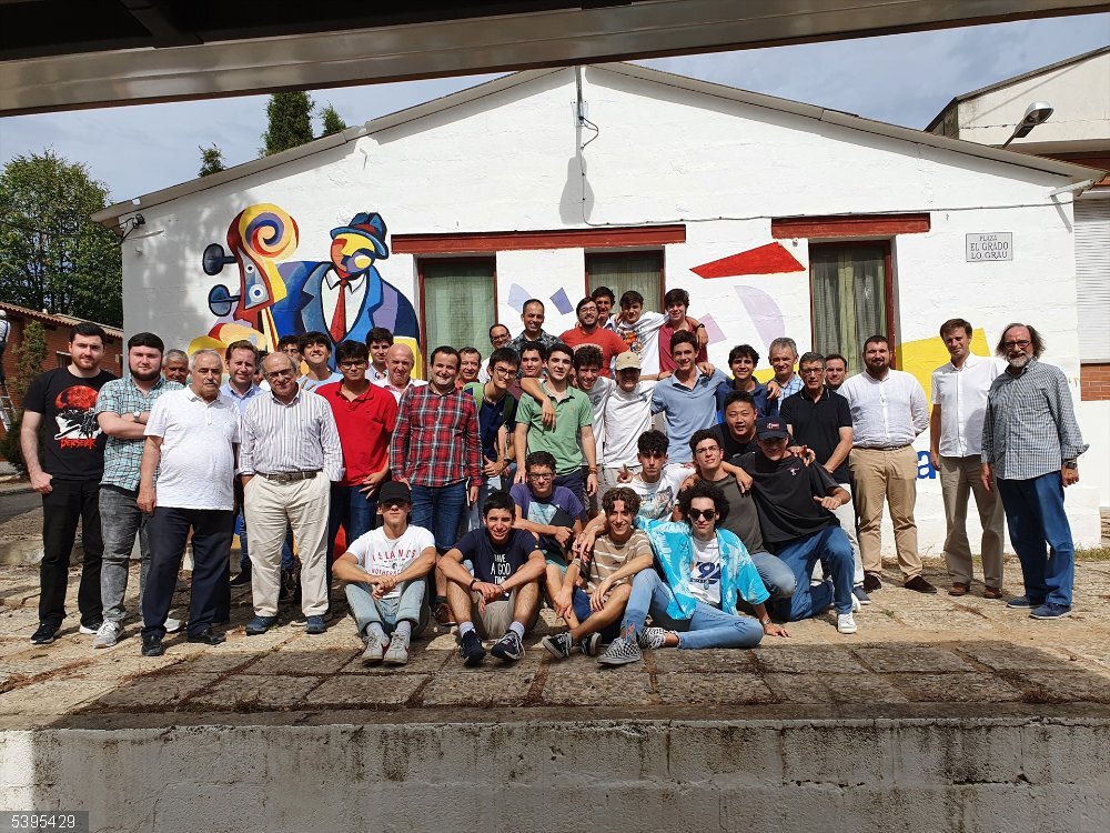 Un grupo de jóvenes de toda España se reúnen en El Grado (Huesca) para mejorar sus conocimientos en Humanidades Jornadas Humanísticas.