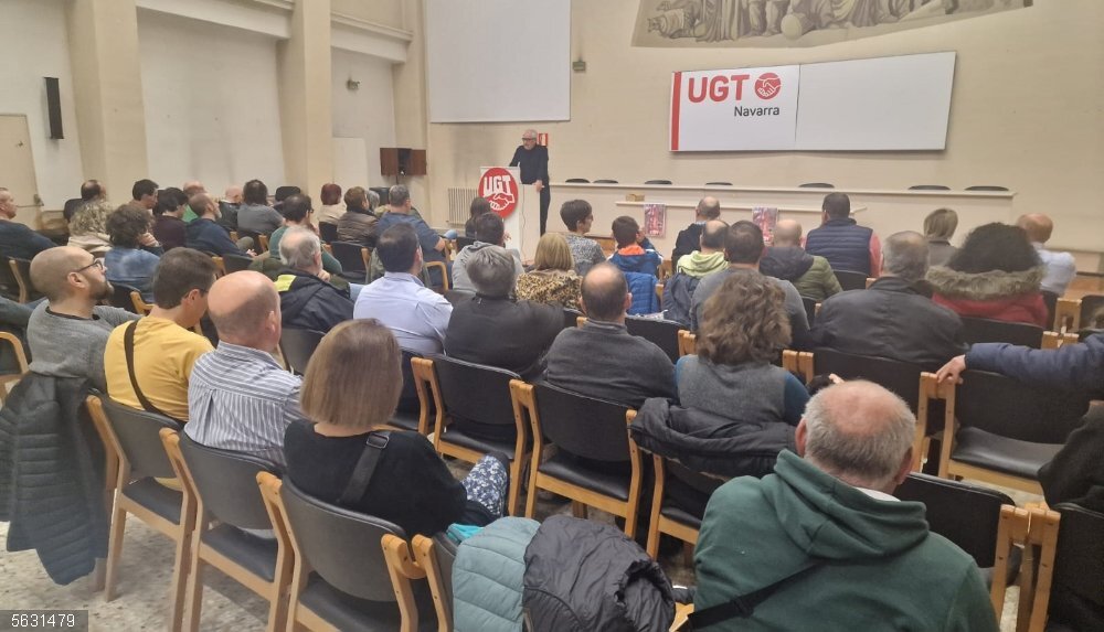 UGT de Navarra homenajea a las personas afiliadas que cumplen 25 años en el sindicato Acto de homenaje a afiliados que cumplen 25 años en el sindicato.
