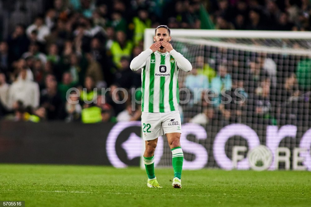 Isco Alarcon of Real Betis during the La Liga match between Real Betis and  Rayo Vallecano