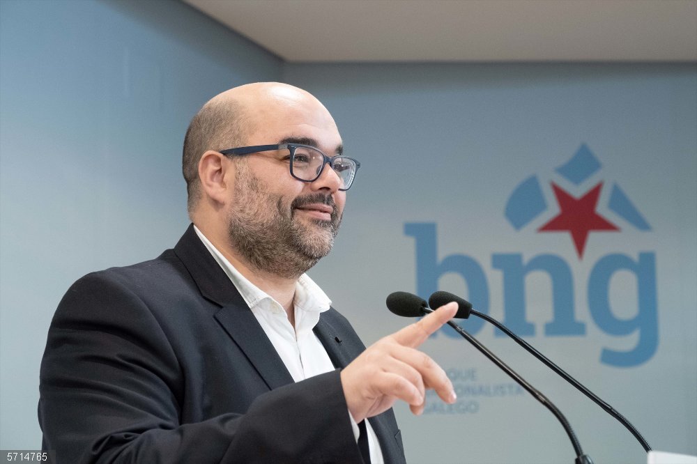 El director de campaña del BNG, Rubén Cela, en rueda de prensa El director de campaña del BNG, Rubén Cela, en rueda de prensa