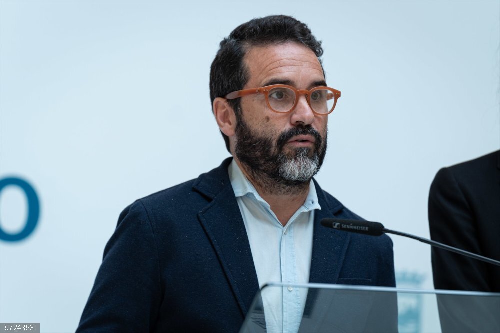 Sequía.- Edil de Turismo, preocupado de "propaganda" que se pueda crear sobre agua: "El consumo humano está garantizado" El concejal delegado de Turismo del Ayuntamiento de Málaga, Jacobo Florido, en rueda de prensa