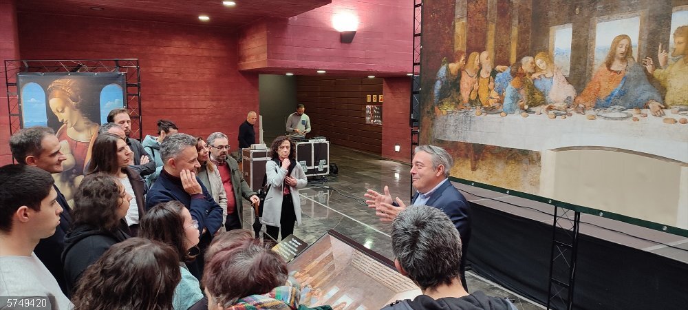 Una exposición en el CCR presenta 'Las Madonnas de Leonardo da Vinci' en relieve, para su disfrute de manera inclusiva Presentación de la exposición