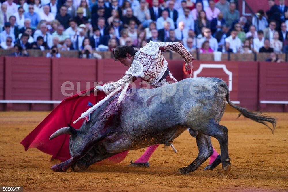 Corrdia Rouca Corrida de toros de Victorino Martín para los diestros Manuel Escribano ...
