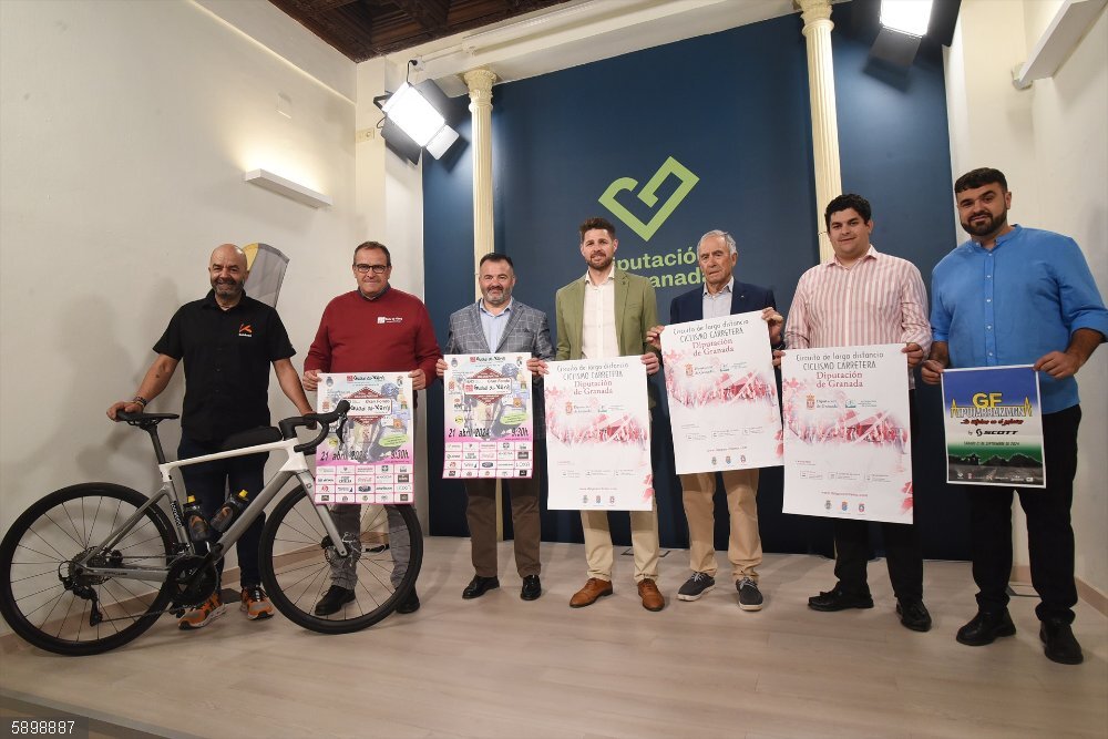 Granada.- Loja, Cenes de la Vega y Lanjarón acogen el circuito de larga distancia de ciclismo de carretera de Diputación Presentación del circuito de larga distancia de ciclismo de carretera