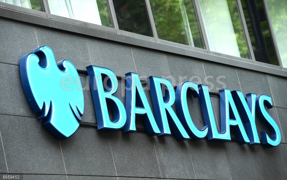 Barclays fine 16 July 2025, United Kingdom, London: Undated file photo of sign for Barclays Bank in London. The financial watchdog has fined banking giant Barclays £42 million over its "poor handling" of financial crime risks. The Financial Conduct Authority said fines related to separate failings linked to the WealthTek and Stunt & Co businesses. It fined Barclays Bank £39.3 million for "failing to adequately manage money laundering risks" related to providing banking services to Stunt & Co, the firm run by socialite James Stunt. Photo: Ian West/PA Wire/dpa
