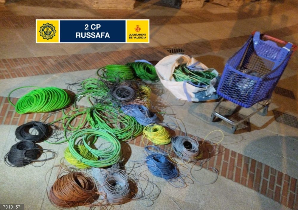 Material intervenido por la Policía Local Material intervenido por la Policía Local