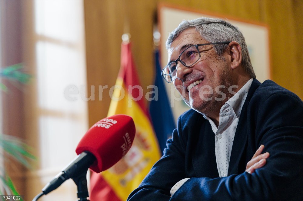 Entrevista al Secretario de Estado de Medio Ambiente, Hugo Morán El Secretario de Estado de Medio Ambiente, Hugo Morán, durante una entrevista para Europa Press, en el Ministerio para la Transición Ecológica y el Reto Demográfico, a 20 de octubre de 2025, en Madrid (España). Morán es un político español, miembro del PSOE, y ejerce desde junio de 2018 como secretario de Estado de Medio Ambiente del Ministerio para la Transición Ecológica y el Reto Demográfico.