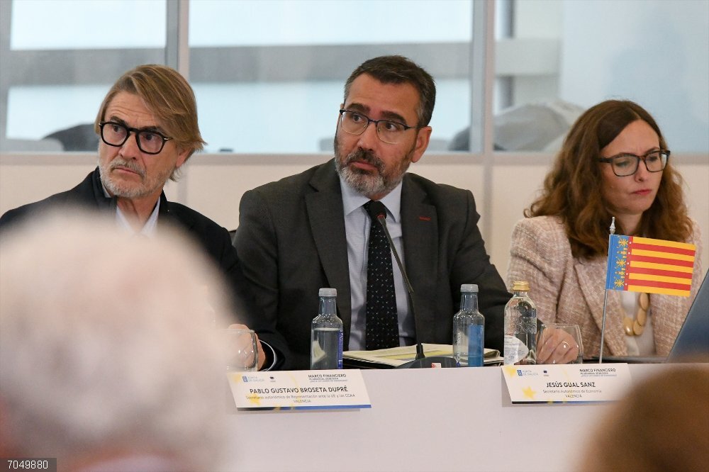 La Comunitat Valenciana se suma a la Declaración de Galicia que rechaza la propuesta de la CE para el Marco Financiero Plurianual La Comunitat Valenciana se suma a la Declaración de Galicia que rechaza la propuesta de la CE para el Marco Financiero Plurianual
