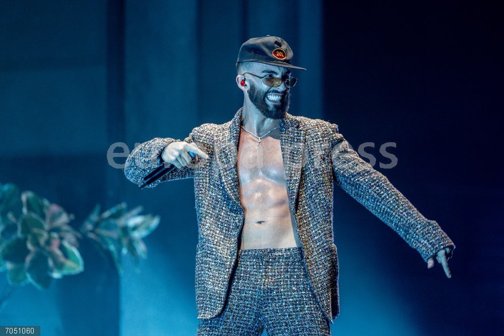 Manuel Turizo actúa en el Movistar Arena El cantante Manuel Turizo durante un concierto en el Movistar Arena, a 23 de octubre de 2025, en Madrid (España). Este concierto del cantante colombiano forma parte de su gira "201 World Tour", donde presenta en un show,  sus éxitos de reguetón y música urbana. Es reconocido internacionalmente por temas como "La Bachata" y "Déjala Que Vuelva", y ha logrado millones de reproducciones en las diferentes plataformas.