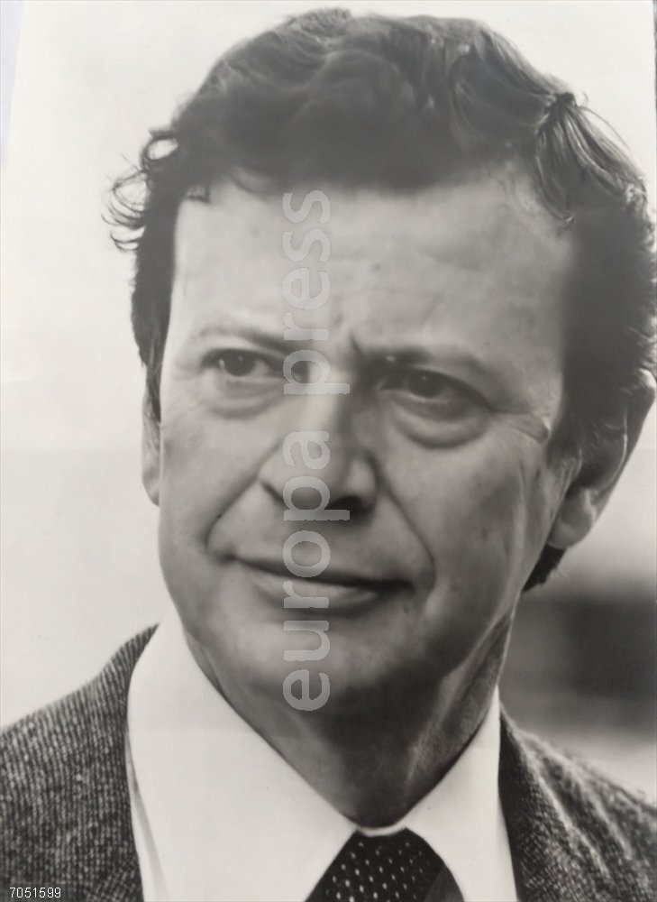 Sevilla.-La Consejería de Cultura homenajea a Manuel Ferrand en la Feria del Libro Manuel Ferrad, periodista y escritor.