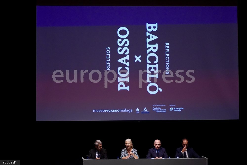 Presentación del proyecto expositivo ‘Reflejos Picasso’ en Málaga La consejera de Cultura y Deporte, Patricia del Pozo, presenta el proyecto 'Reflejos Picasso' en el Museo Picasso de Málaga. A 24 de octubre de 2025, en Málaga (Andalucía, España). La consejera de Cultura y Deporte de la Junta de Andalucía y presidenta del Patronato MPM, Patricia del Pozo, ha presentado en la jornada de hoy, el proyecto expositivo 'Reflejos Picasso', en el auditorio Christine Ruiz-Picasso del museo. Se trata de una iniciativa para llevar obras del artista malagueño a lugares emblemáticos de Andalucía.