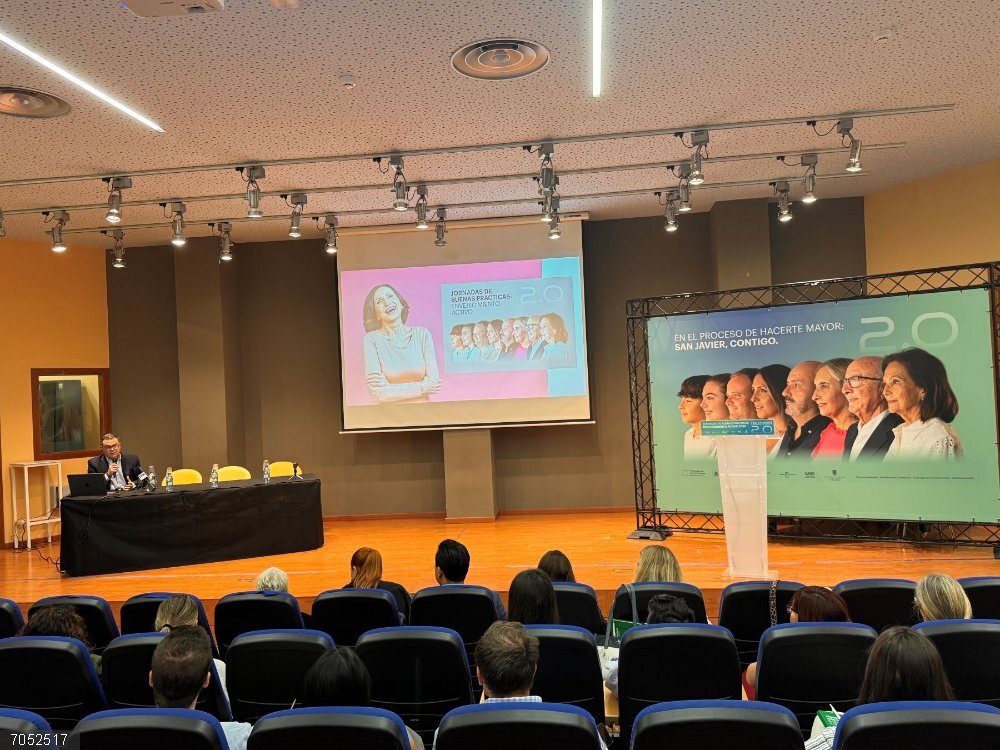 El Ayuntamiento de San Javier organiza las 'Jornadas de buenas prácticas: Envejecimiento activo' 'Jornadas de buenas prácticas: Envejecimiento Activo', celebradas en San Javier