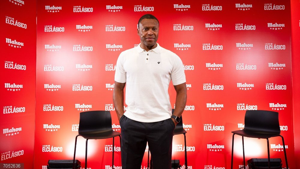 Fútbol.- Julio Baptista: "Las declaraciones de Lamine Yamal no ayudan, sobre todo a los árbitros" El exjugador brasileño del Real Madrida Julio Baptista en 'La Previa Cinco Estrellas', organizada por Mahou y con embajadores de LaLiga.
