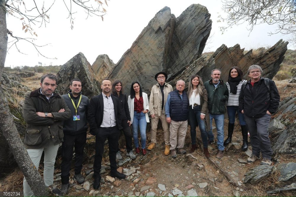 Santonja y Fundación Atapuerva visitan Siega Verde para intercambiar experiencias y metodologías Los participantes en la visita a Siega Verde.