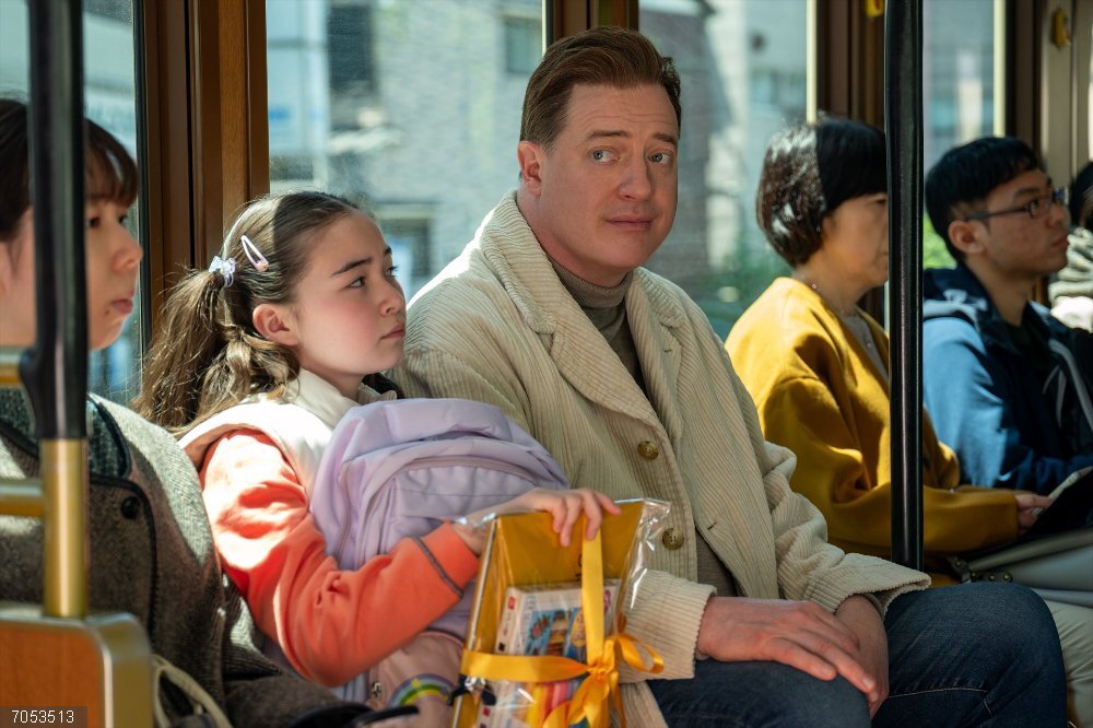 Seminci.- Hikari conmueve con 'Rental Family', una comedia dramática sobre la soledad y la elección de la familia Película 'Rental Family'.