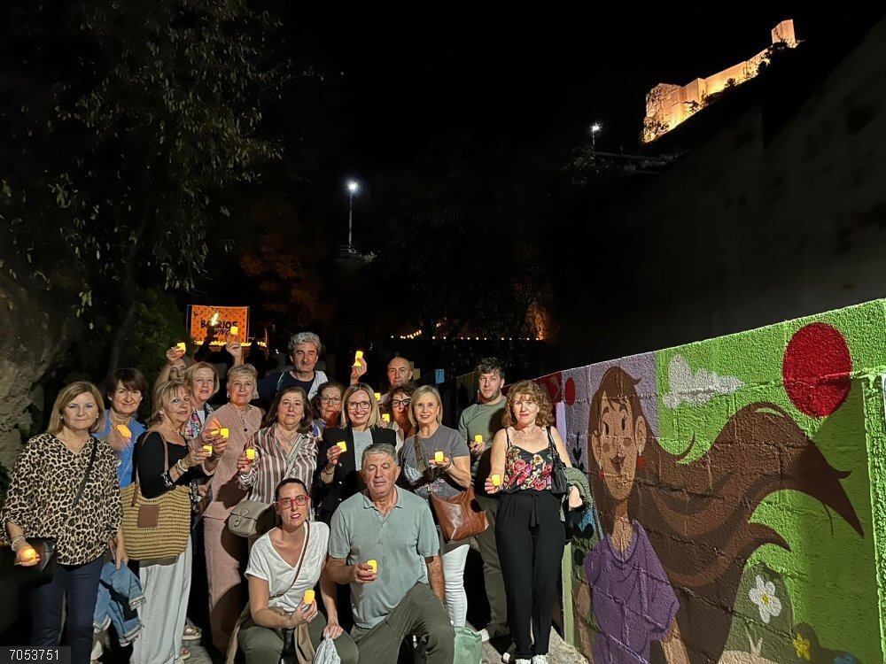Actividades de otoño del programa 'Barrios Vivos' en el barrio del Almendral Actividades de otoño del programa 'Barrios Vivos' en el barrio del Almendral