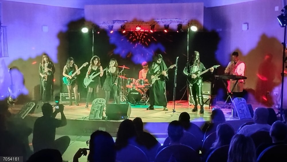 Huelva.- El Ayuntamiento invita a los jóvenes a celebrar Halloween con un concierto de Comborock Programa formativo Comborock del Ayuntamiento de Huelva.