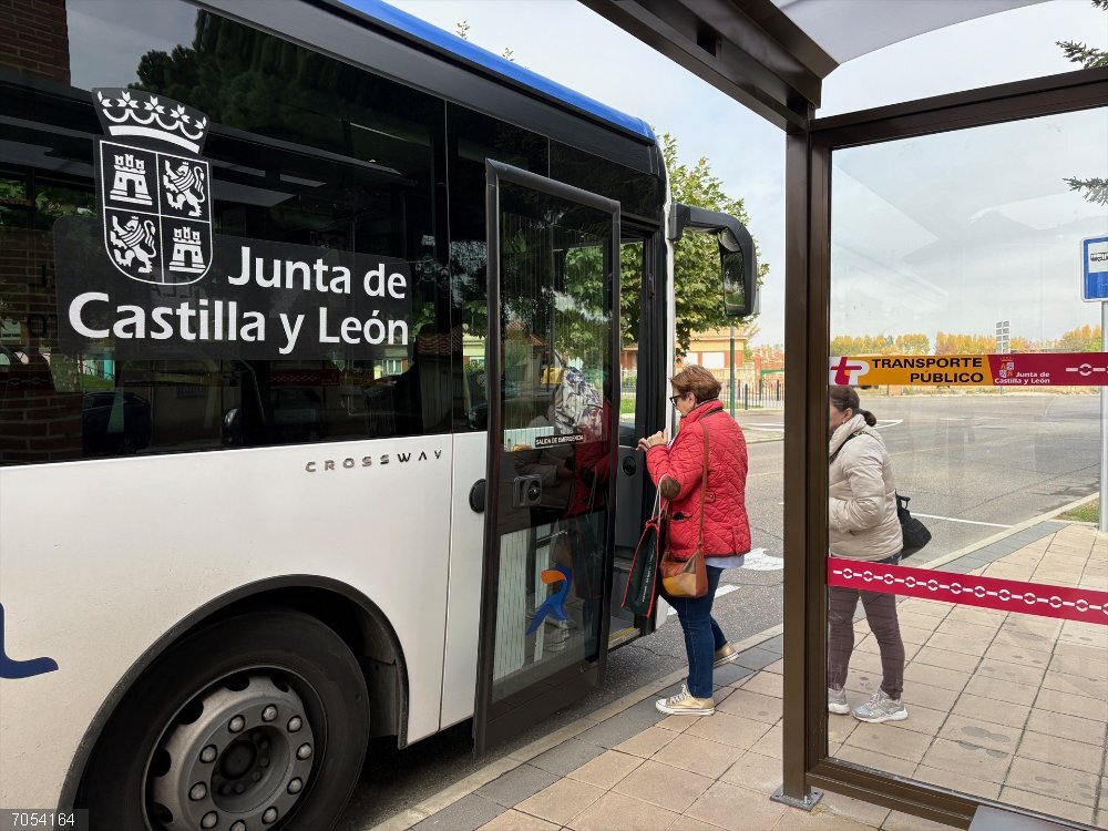 Buscyl supera el millón de viajes gratuitos en las líneas de autobús de la Junta Buscyl supera el millón de viajes gratuitos en las líneas de autobús de la Junta