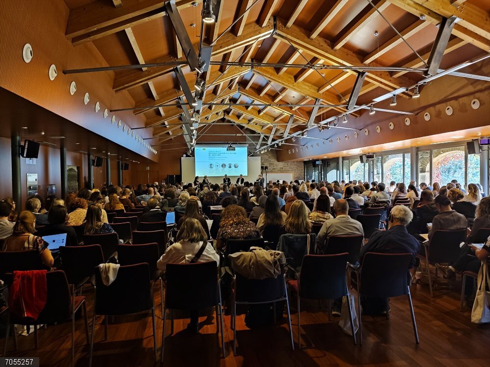 El proyecto tinerfeño REGENERATe viaja a Barcelona con sus acciones para regenerar espacios de interés turístico El proyecto tinerfeño REGENERATe viaja a Barcelona con sus acciones para regenerar espacios de interés turístico