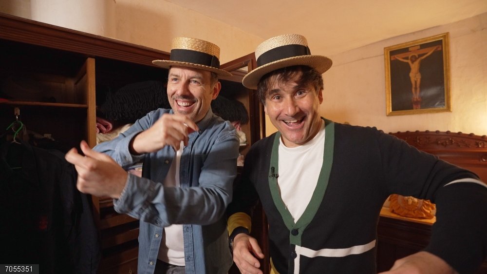Sombreros, tapices y belenes con secretos sorprendentes, en 'Vaya par de tesoros' En  ‘La investigación’, Maturén se adentra en uno de los comercios con más historia de Zaragoza: Sombreros Albero, donde intentará desvelar el origen y valor de un objeto muy particular.