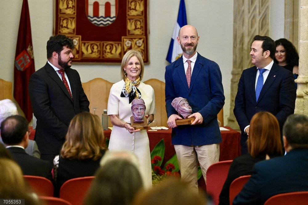 La alcaldesa de Jerez, María José García-Pelayo, en el II Encuentrode Ciudades Históricas y Casas Ducales de Cádiz. La alcaldesa de Jerez, María José García-Pelayo, en el II Encuentrode Ciudades Históricas y Casas Ducales de Cádiz.