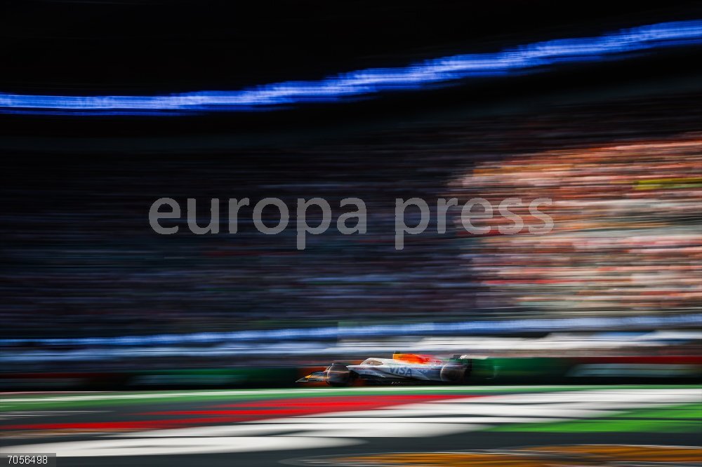 F1 - MEXICO CITY GRAND PRIX 2025 06 HADJAR Isack (fra), Visa Cash App RB F1 Team VCARB02, action during the 2025 Formula 1 Mexico City Grand Prix, 20th round of the 2025 FIA Formula One World Championship from October 24 to 26, 2025 on the Autodromo Hermanos Rodriguez, in Mexico City, Mexico - Photo Antonin Vincent / DPPI