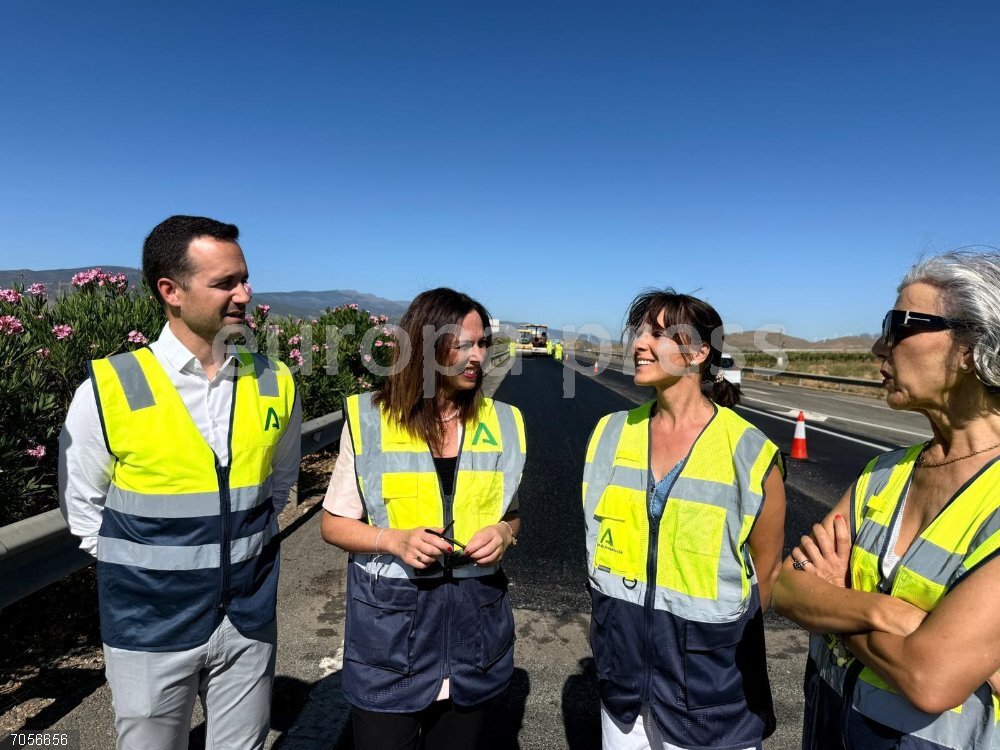 Cádiz.- La Junta adjudica más de 3,6 millones para renovar el firme de las autovías Jerez-Los Barrios y Jerez-Arcos La consejera de Fomento, Articulación del Territorio y Vivienda, Rocío Díaz.