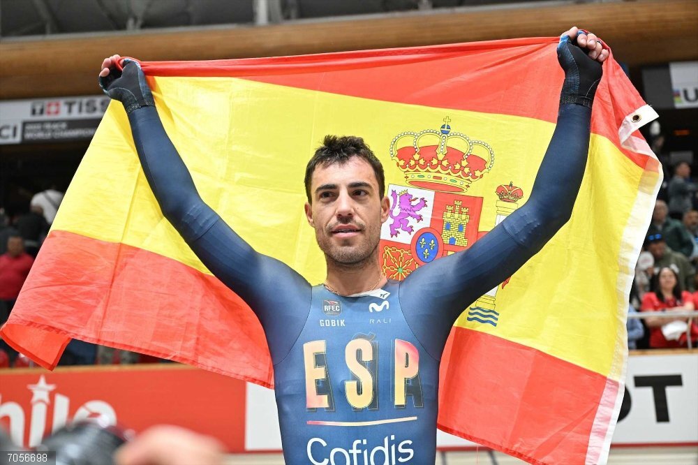 Chile.- El ciclista español Albert Torres se proclama campeón del mundo de la modalidad de omnium El ciclista español Albert Torres tras proclamarse campeón del mundo de omnium