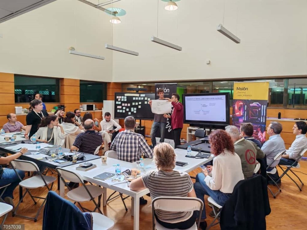 Primera jornada de innovación abierta del proyecto Misión- ElBanco. Primera jornada de innovación abierta del proyecto Misión- ElBanco.