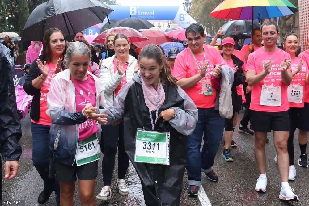 Prohens expresa el apoyo a la prevención e investigación en la X carrera solidaria 'Mallorca en Marcha contra el Cáncer' La presidenta del Govern, Marga Prohens, participa en la la caminata popular de la X carrera solidaria 'Mallorca en Marcha contra el Cáncer