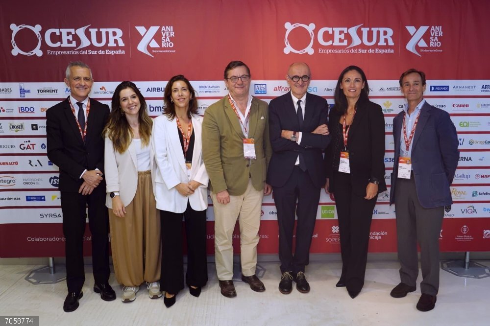 Pymes, 'startups' y centros de innovación asisten a la IV edición de su GeneraSur Summit de Cesur IV edición de su GeneraSur Summit de Cesur en Sevilla.
