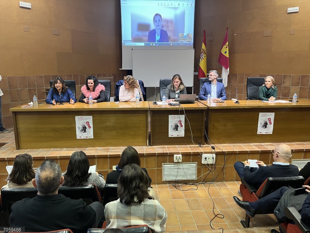 Casi una veintena de alumnos participan en el curso universitario de formación avanzada 'Incluye e Inserta UCLM' El curso 'Incluye e Inserta UCLM' inaugura su novena edición en Albacete.