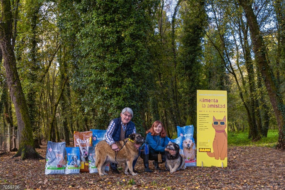 Gadis reparte más de 73.000 kilos de productos de alimentación e higiene entre 79 protectoras y refugios de animales Campaña de Gadis 'Alimenta la amistad'