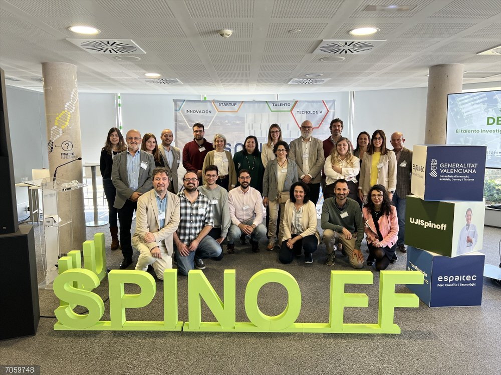 Cuatro grupos de investigación de la UJI presentan su proyecto ante inversores en el Demo Day de UJISpinoff Cuatro grupos de investigación de la UJI presentan su proyecto ante inversores en el Demo Day de UJISpinoff