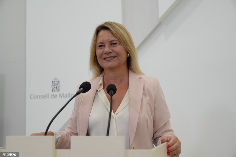 PP de Mallorca acusa al PSOE de "hipocresía" tras las críticas por el retraso en la instalación de cámaras en la Serra La portavoz del PP en el Consell de Mallorca, Nuria Riera, en rueda de prensa