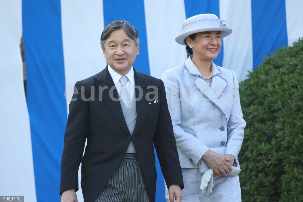 Emperor And Empress Host Autumn Garden Party in Tokyo 28 October 2025, Japan, Tokyo: Emperor Naruhito and Empress Masako attend an autumn garden party at the Akasaka Imperial Gardens. The Imperial Household Agency released a list of 1,777 invitees, which included meritorious individuals, local government officials, and their spouses. Photo: Rodrigo Reyes Marin/ZUMA Press Wire/dpa