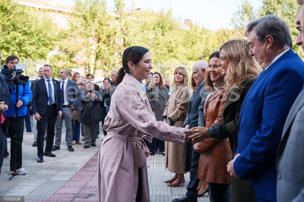 Ayuso inaugura el Palacio de Justicia de Torrejón de Ardoz (Madrid) La presidenta de la Comunidad de Madrid, Isabel Díaz Ayuso, inaugura el Palacio de Justicia de Torrejón de Ardoz, a 28 de octubre de 2025, en Torrejón de Ardoz, Madrid (España). El Palacio de Justicia de Torrejón de Ardoz atiende a cerca de 225.000 vecinos de once municipios.