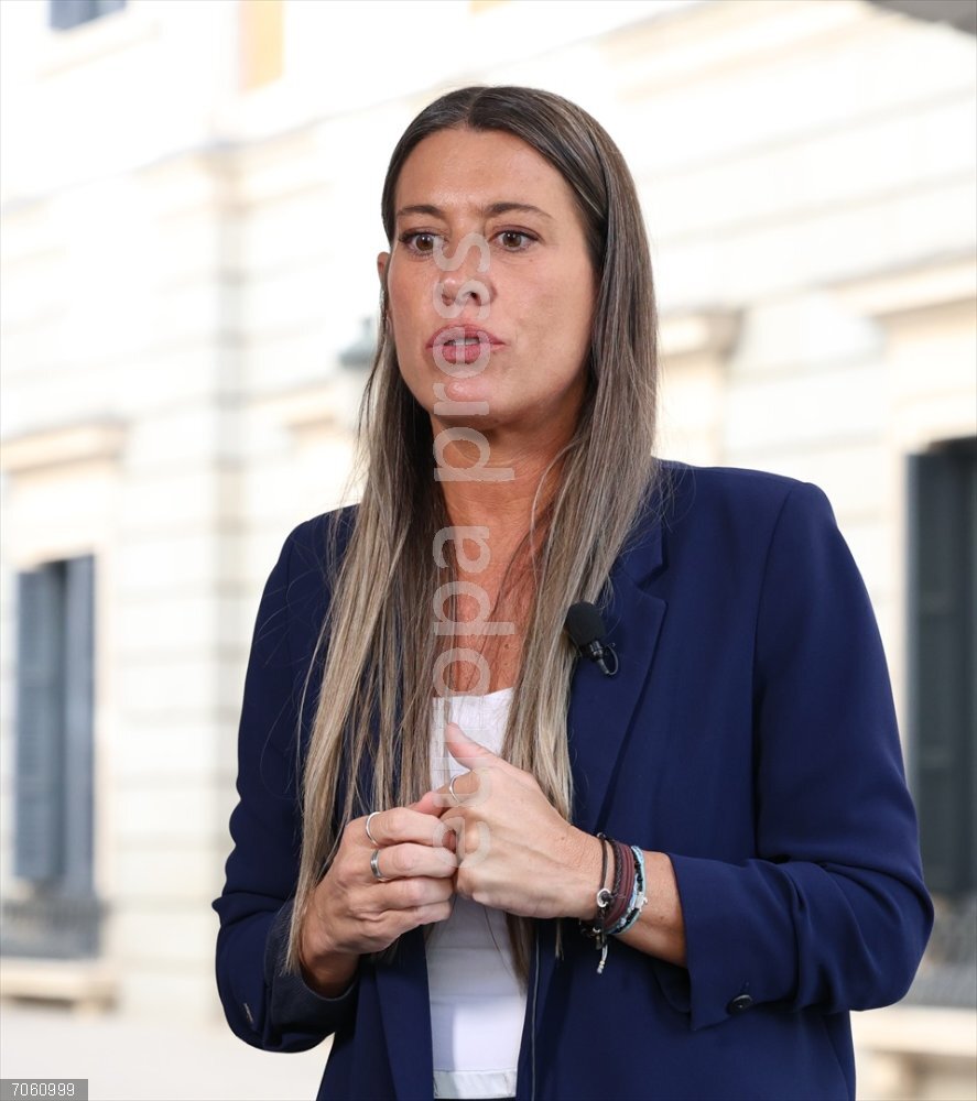 Junts dice al PSOE de que verán en el marcador lo que voten La portavoz de Junts en el Congreso, Miriam Nogueras, durante una entrevista con TVE, en el Congreso de los Diputados, a 28 de octubre de 2025, en Madrid (España). Nogueras ha asegurado que su partido ya no se sentará a negociar con el PSOE sobre medidas concretas, y que el sentido de su voto en el Congreso se dará a conocer en el momento que aparezca en el marcador de la Cámara Baja.