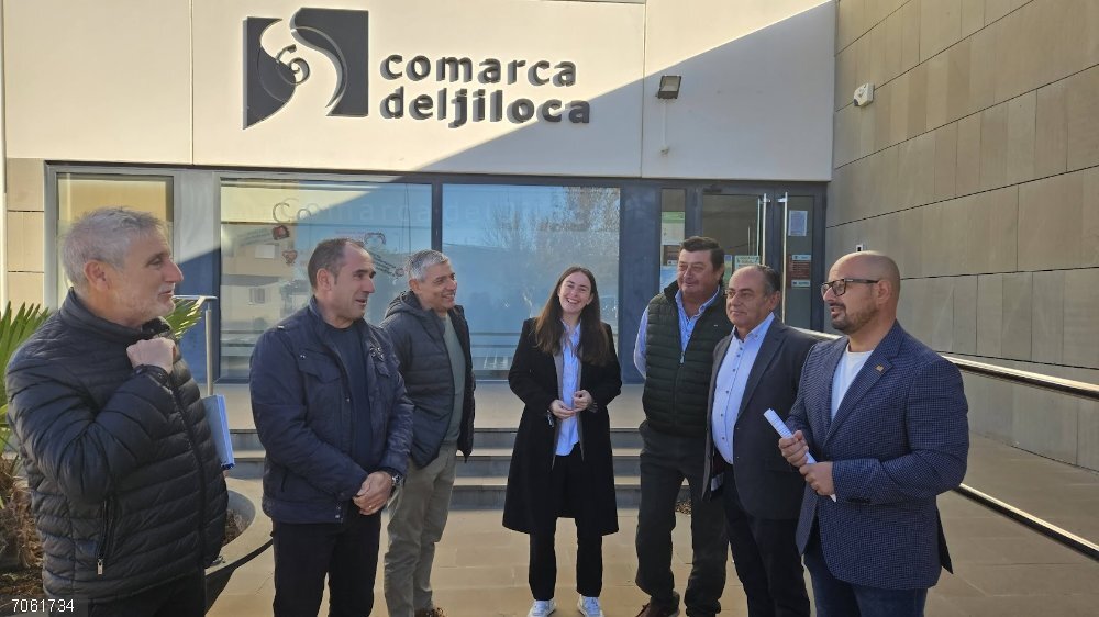 El presidente del PAR, Alberto Izquierdo, en la sede de la Comarca del Jiloca. El presidente del PAR, Alberto Izquierdo, en la sede de la Comarca del Jiloca.