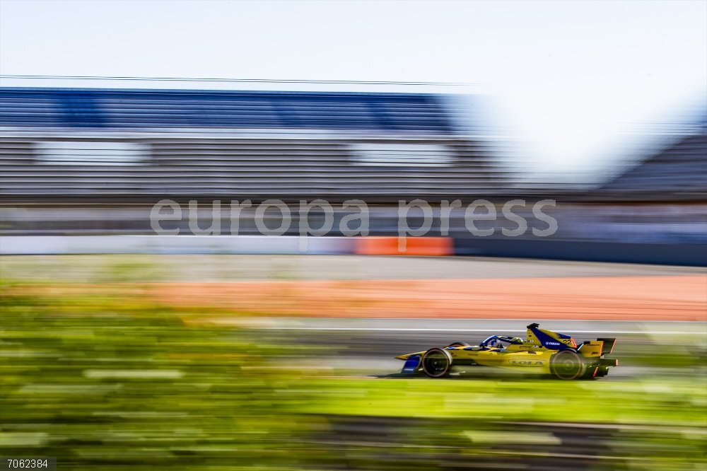 FORMULA E - 2025 VALENCIA PRE-SEASON TESTING 22 MALONEY Zane (bar), Lola Yamaha ABT Formula E Team, Lola T002, action during the 2025 Valencia Pre-Season Testing of the 2025-26 ABB FIA Formula E World Championship, on the Circuit Ricardo Tormo from October 27 to 31, 2025 in Cheste, Spain - Photo Fabrizio Boldoni / DPPI