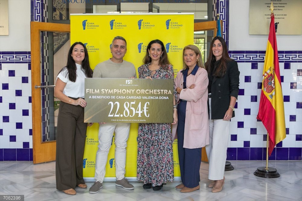 Valencia.- Film Symphony Orchestra entrega a Casa Caridad los 22.000 euros de su concierto solidario por la dana Film Symphony Orchestra entrega a Casa Caridad los 22.000 euros de su concierto solidario por la dana