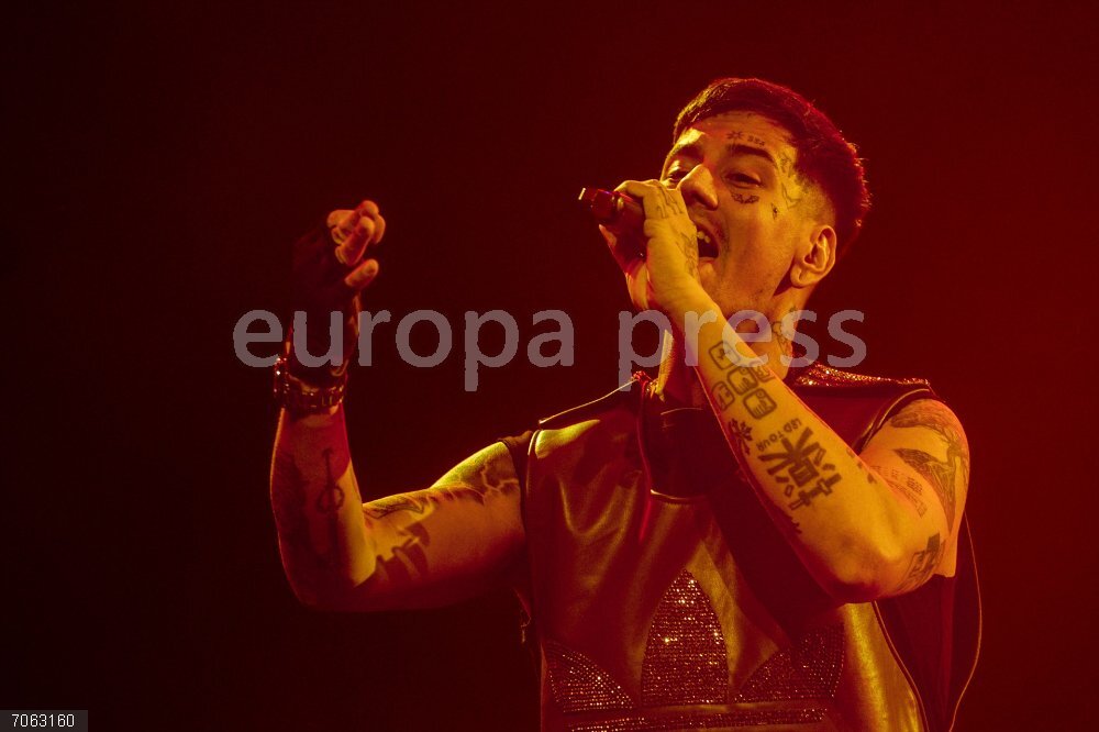 Duki actúa por segundo día consecutivo en el Movistar Arena El cantante argentino Duki durante el segundo concierto ofrecido en el Movistar Arena, a 28 de octubre de 2025, en Madrid (España). Mauro Ezequiel Lombardo Quiroga, conocido como ‘Duki', es uno de los exponentes del trap argentino. Ofrece una triple cita de conciertos los días 27, 28 y 29 de octubre en el Movistar Arena como parte de su nueva gira ‘Ameri World Tour’.