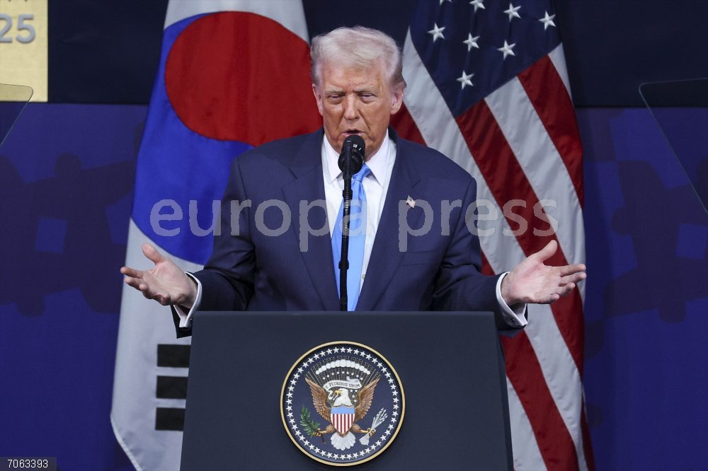 Trump at APEC CEO Summit 29 October 2025, South Korea, Gyeongju: U.S. President Donald Trump delivers an address during the CEO Summit of the Asia-Pacific Economic Cooperation forum at the Gyeongju Arts Center in Gyeongju, North Gyeongsang Province, southeastern South Korea. Photo: --/YNA/dpa
