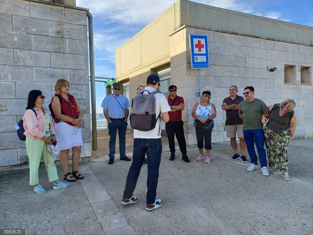 Cocemfe CV organiza un 'fam trip' para dar a conocer Tabarca y Santa Pola (Alicante) como destino "accesible" Cocemfe CV organiza un 'fam trip' para dar a conocer Tabarca y Santa Pola (Alicante) como destino "accesible"