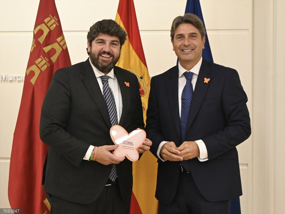 Crysalia reconoce al Gobierno regional por su compromiso con las empresas de inserción Crysalia reconoce al Gobierno regional por su compromiso con las empresas de inserción